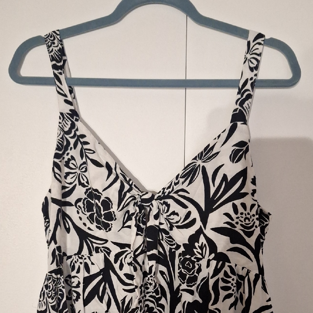 Knox Rose Black and White Floral Midi Dress - Picture 3 of 8